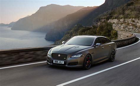 Read Latest News and Updates on Jaguar XJ 2023 - carandbike