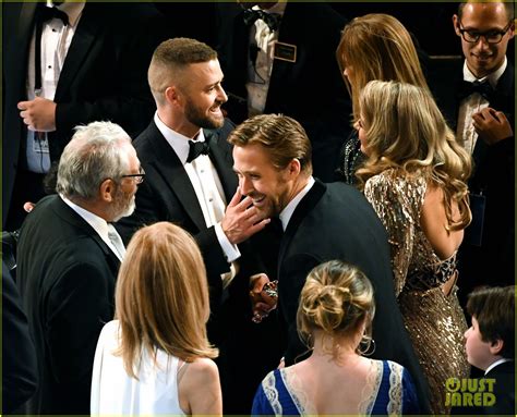 Photo: ryan gosling and justin timberlake had a mickey mouse club reunion at oscars 2017 01 ...