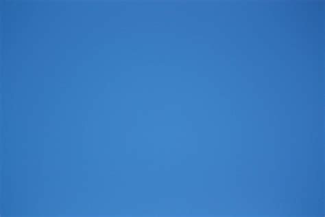 [100+] Plain Blue Wallpapers | Wallpapers.com