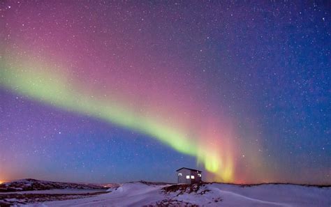 Tips to see Northern Lights in Iceland - Details and Hacks