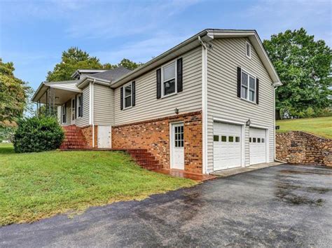 Roanoke VA Real Estate - Roanoke VA Homes For Sale | Zillow