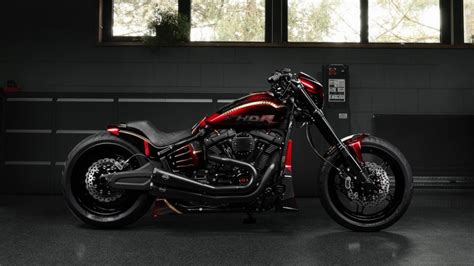 Harley-Davidson custom FXDR 114 by Killer Custom