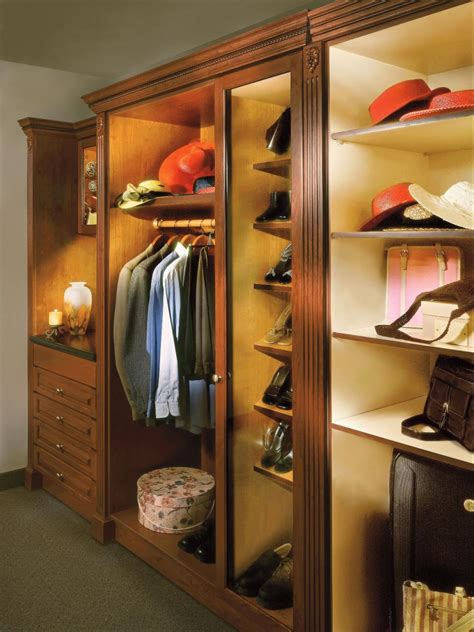 Lighting Ideas for Your Closet | HGTV