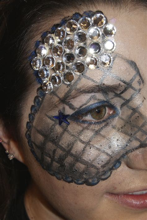 Makeup perfect for a Masquerade ball Masquerade Ball, Costume Makeup, Makeup Artist, Talent ...