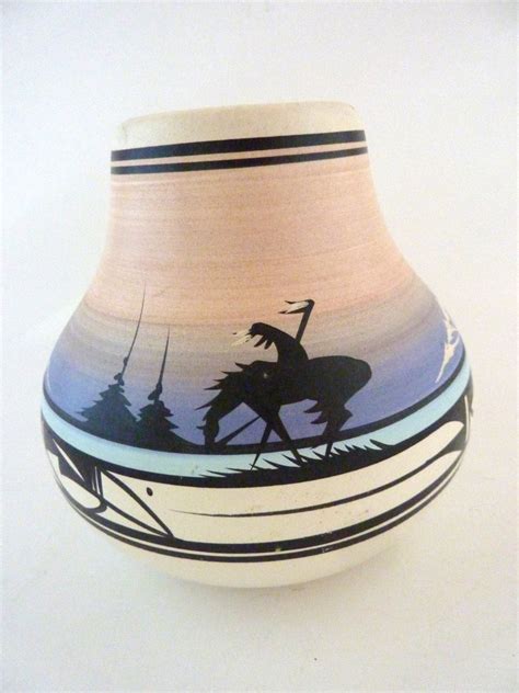 Navajo Native American Pottery Signed Hathhie Bulbous Pottery