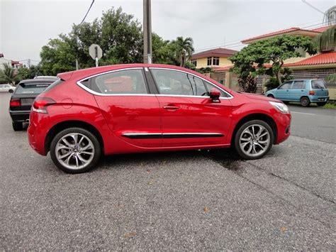 Motoring-Malaysia: Review: CITROEN DS4 1.6 THP - The High Riding Coupe Hatchback