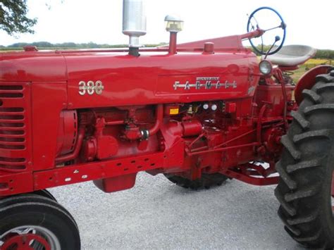 Farmall 300 gas Tractor for sale