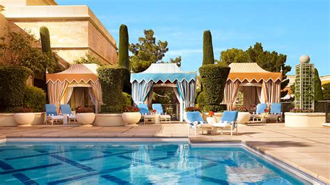 Luxury Hotels Las Vegas | Wynn & Encore Resorts