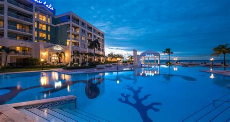 SANDALS Royal Bahamian: All-Inclusive Resort in Nassau