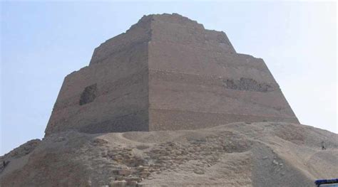 Meidum pyramid: facts, description, history, photo | Pyramids in Egypt