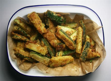 Essex Girl Cooks Healthy | Low Cholesterol | Zucchini Fries