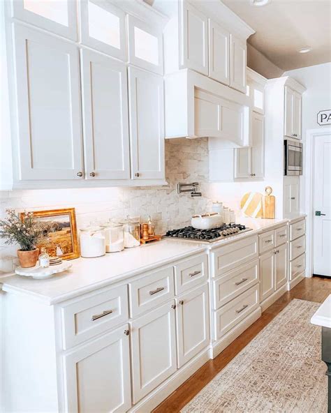 White Farmhouse Kitchen with Shaker Cabinets - Soul & Lane