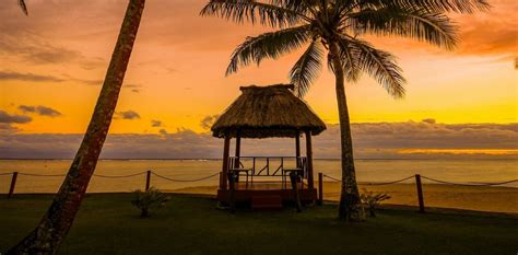 Traditional skills help people on the tourism-deprived Pacific Islands survive the pandemic