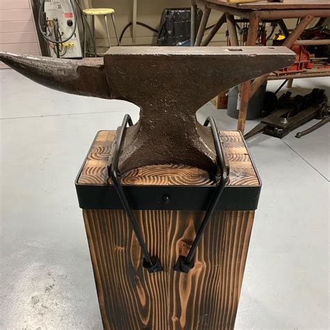 Diy Anvil Stand - Carl Riley