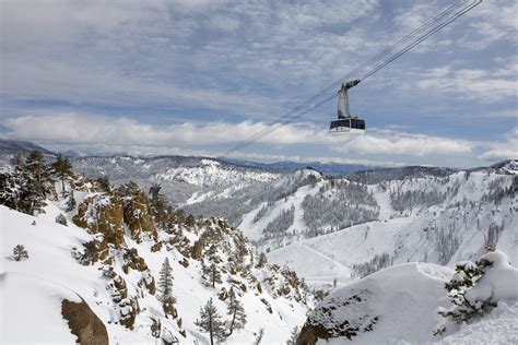 Squaw Valley Ski Resort, California, USA - SkiBookings