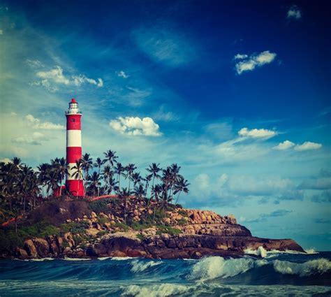 Premium Photo | Kovalam vizhinjam lighthouse kerala india