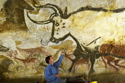 Lascaux Cave Painting at PaintingValley.com | Explore collection of Lascaux Cave Painting