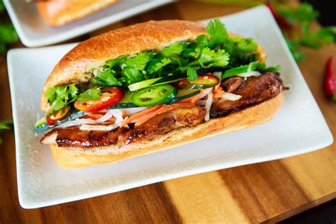 Vietnamese Chicken Banh Mi Recipe – Bánh Mì Gà – FOOD is Four Letter Word