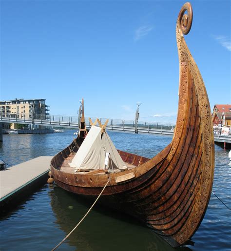 Viking Ships History