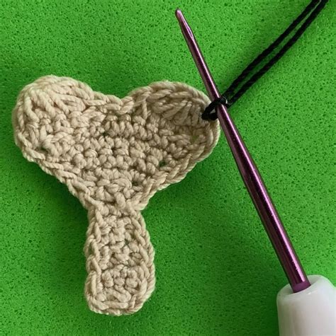 Crochet Boxer Dog Pattern • Kerri's Crochet