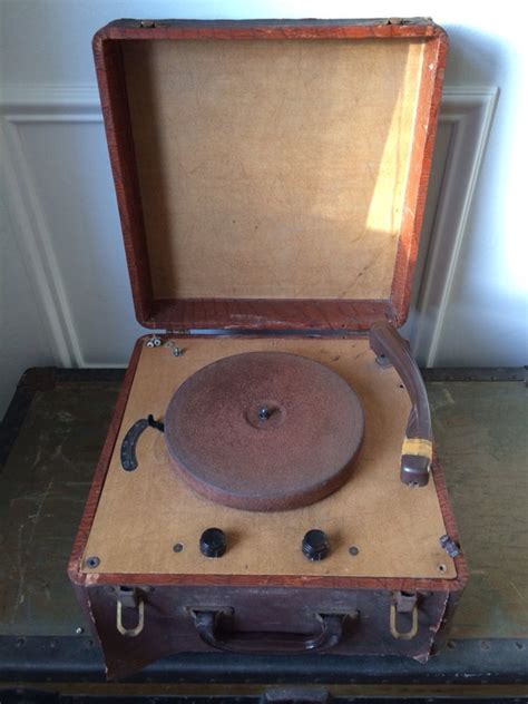 Vintage Tabletop Record Player Suitcase Record Player