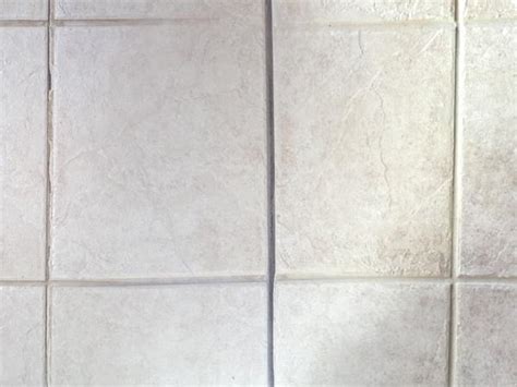 Grout Repair & Replacement Service | Tile & Grout Cleaning, Sealing & Caulking Services for Denver