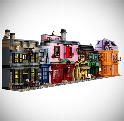 LEGO Unveils New Harry Potter (75978) Diagon Alley Set, Here's a First Look - The Flighter