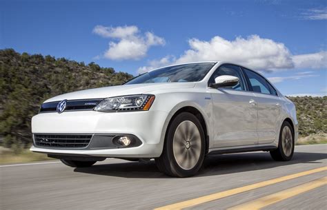 Road test: 2013 Volkswagen Jetta Turbo Hybrid | Driving