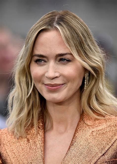 Emily Blunt - "Oppenheimer" Photo Call in London 07/12/2023 • CelebMafia