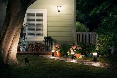 Philips Release New Outdoor Hue Smart Lights