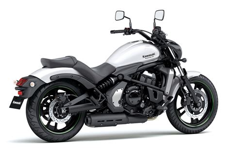 Kawasaki revela nova Vulcan S - UOL Carros