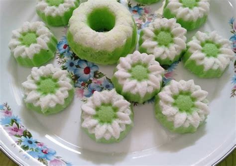 Resep Kue putri ayu lembut oleh Leni Agustina - Cookpad