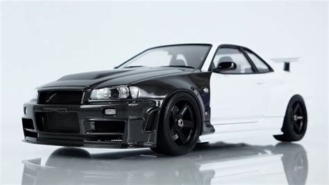 Check out this custom Nissan Skyline R34 GT-R Tamiya build