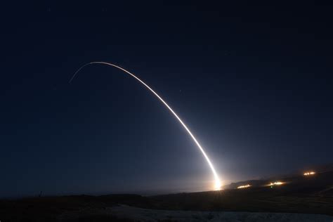 UNARMED MINUTEMAN III TEST LAUNCH FROM VANDENBERG > Vandenberg Space ...