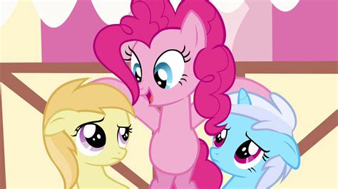 Image - Pinkie Pie Smile Song "howdy!" S2E18.png - My Little Pony Friendship is Magic Wiki