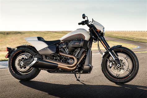 2019 Harley-Davidson FXDR 114 power cruiser unveiled! - BikesRepublic