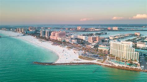 Clearwater Beach vs. Destin: Which Is Best to Visit for Families With Kids? - The Family ...