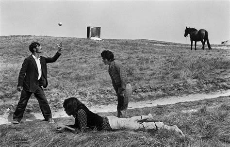 The Photo Series 'Gypsies' Documents the Lives of European Roma People in the Late 1960s and 70s ...