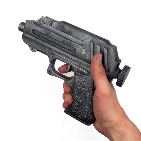 3D file DC17 Hand Blaster Star Wars Prop Replica Cosplay Gun Weapon ・3D ...