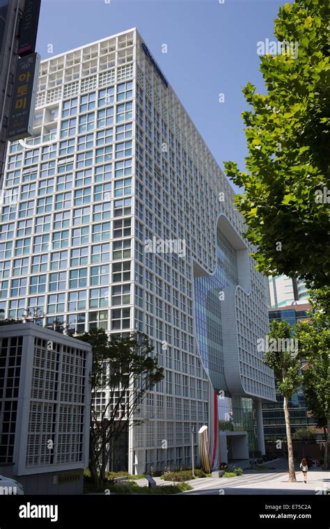 Hyundai Headquarters building, Seoul South Korea Stock Photo - Alamy