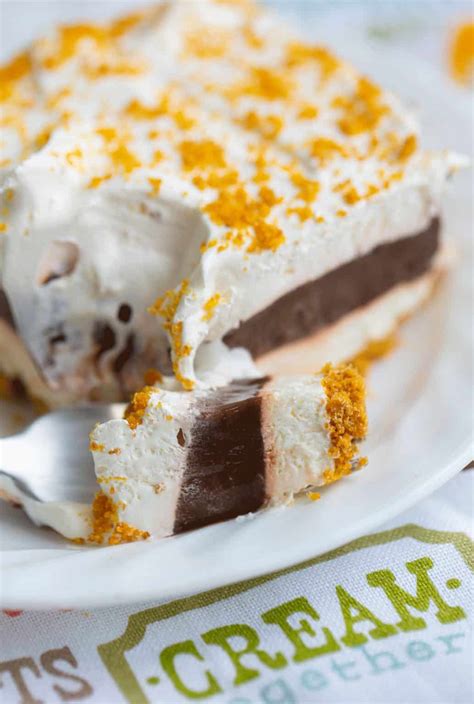 Chocolate Delight Recipe - The Kitchen Magpie