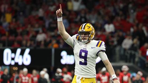 LSU's Joe Burrow throws 4 TDs in SEC title win over Georgia - Sports ...