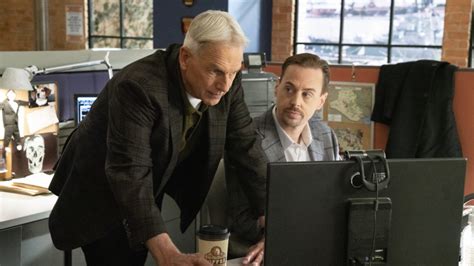 If Not Gibbs, Who Should Lead the Team in 'NCIS' Season 19? (POLL)