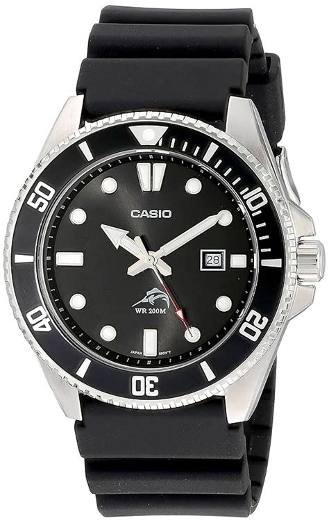 Casio Duro Marlin MDV106-1A Dive Watch Review | Donat's watch blog