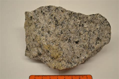 Dinojim.com - Geology Stage 1.4: Igneous Rocks