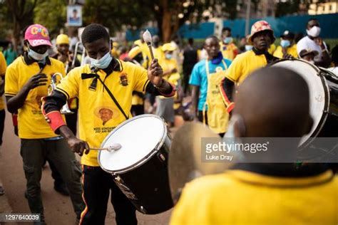 Yoweri Museveni Photos and Premium High Res Pictures - Getty Images