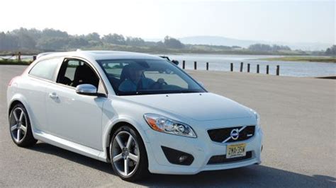 2011 Volvo C30 R-Design (photos) - CNET