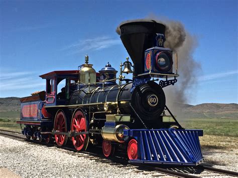 Golden Spike Train | Smithsonian Photo Contest | Smithsonian Magazine