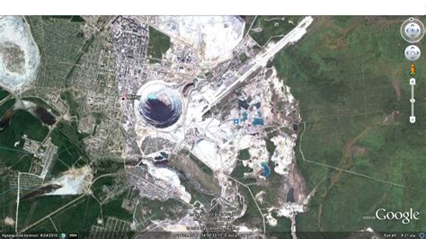 earth's geography: Mirny : World’s Biggest Diamond Mine