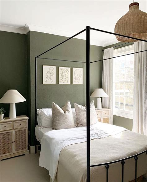 Olive Green And White Bedroom Ideas | www.resnooze.com